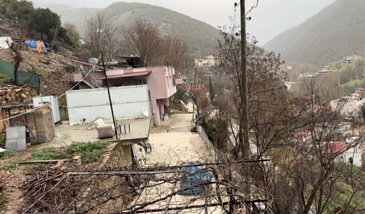 Osmaniye’de toprak kayması