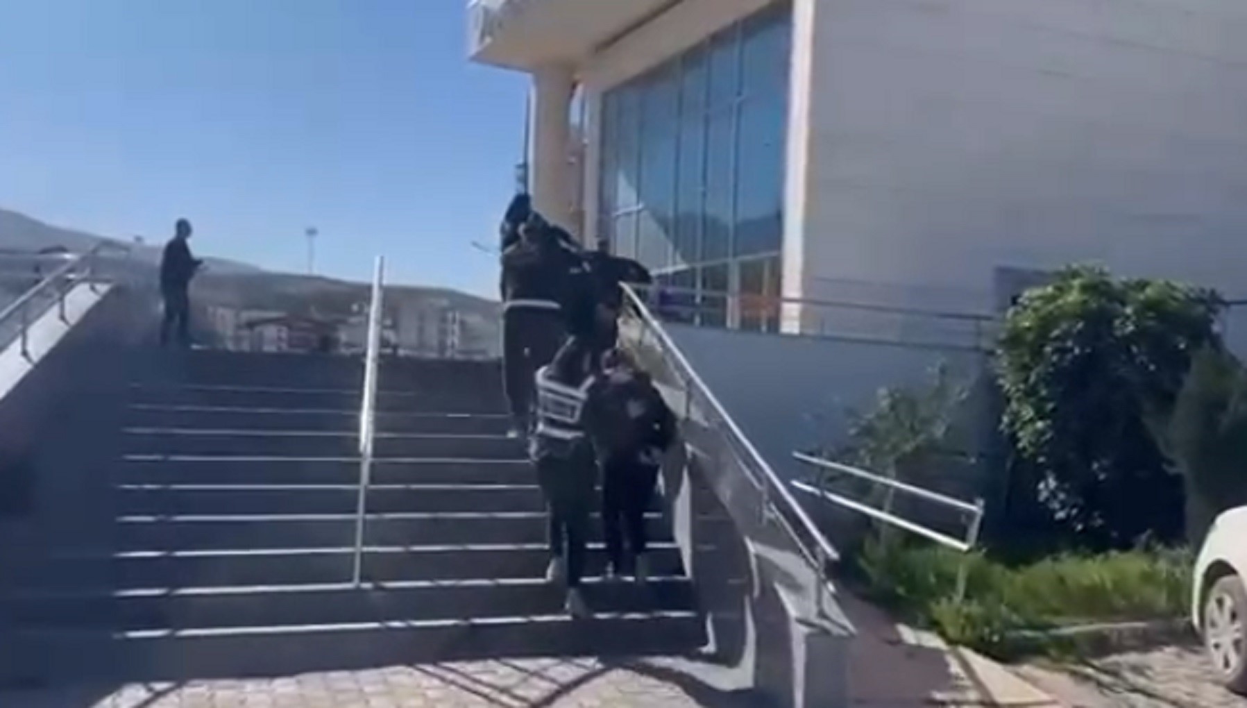 İskenderun’da Asayiş Operasyonu: 5 Şüpheli Tutuklandı