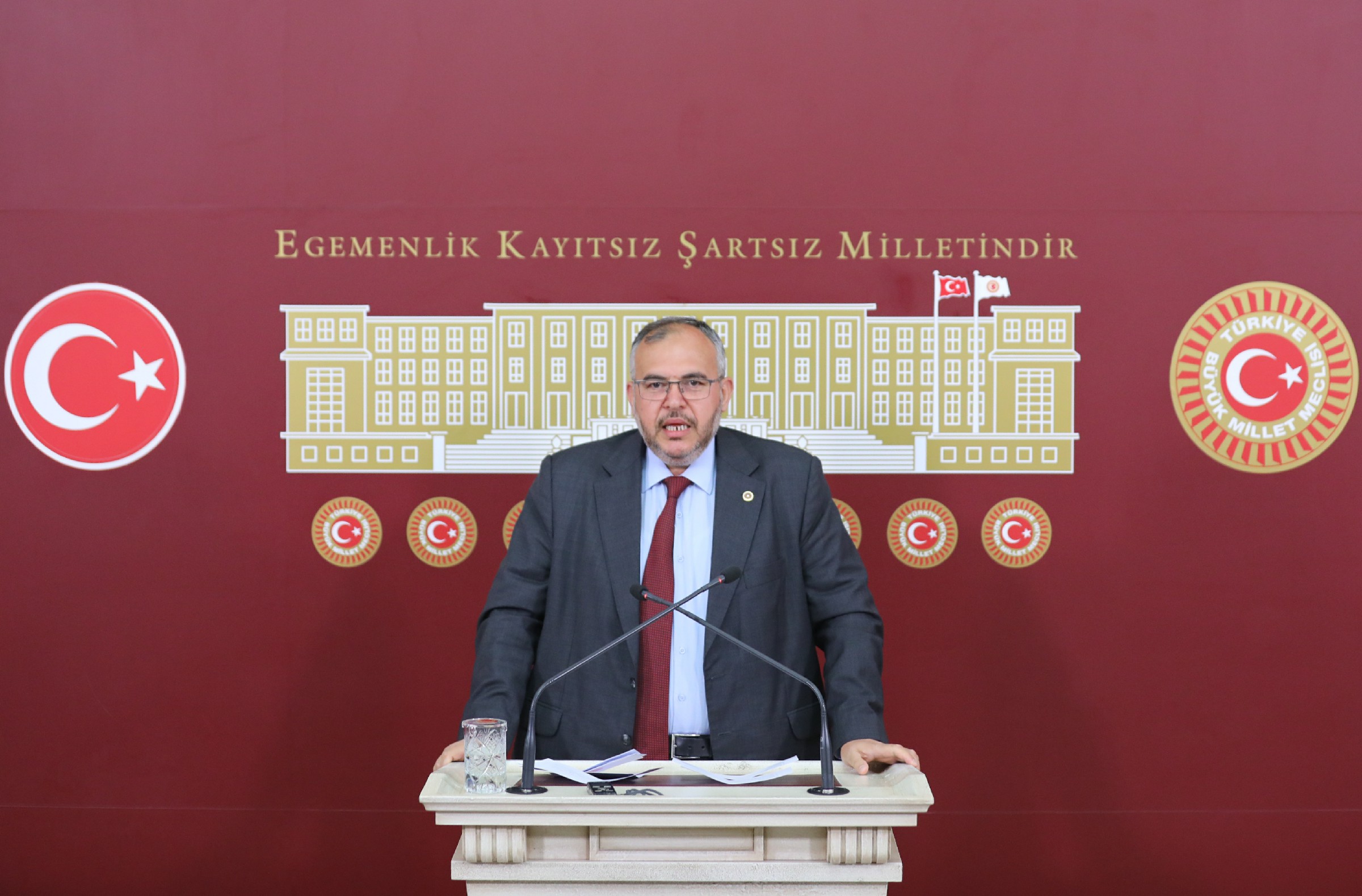 KUR’AN YAKMA EYLEMLERİNİ HÜKÜMETLER DESTEKLİYOR
