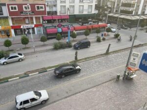 aw040349_01.jpg