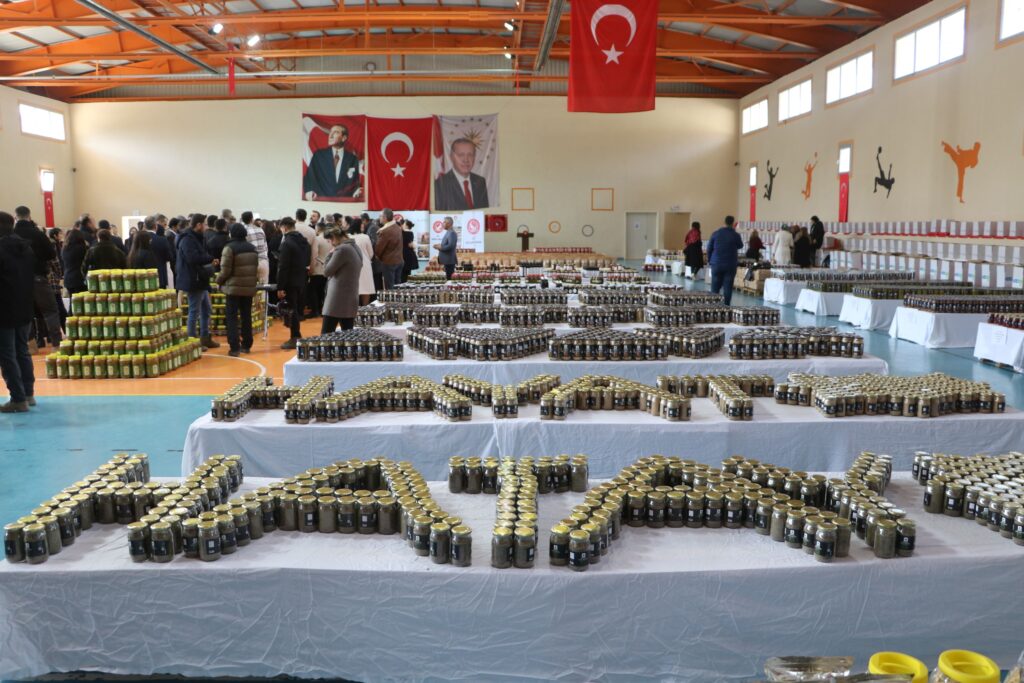 Afetzede kadınlar ‘Hayat Hatay’ projesiyle yöresel ürünleri Türkiye’nin dört bir yanına ulaştırabilecek