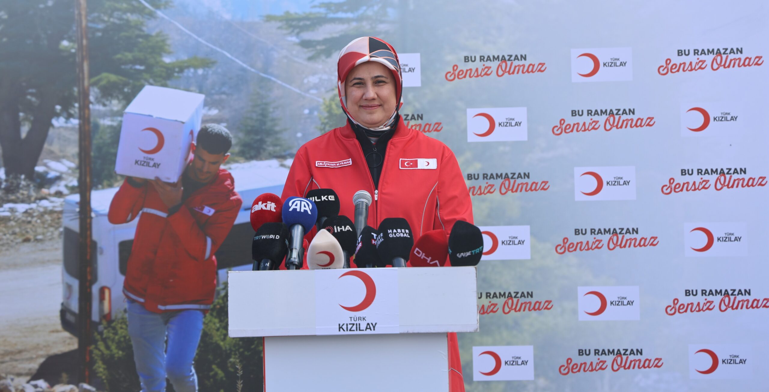 TÜRK KIZILAY'DAN RAMAZAN'A ÖZEL 'SENSİZ OLMAZ' KAMPANYASI
