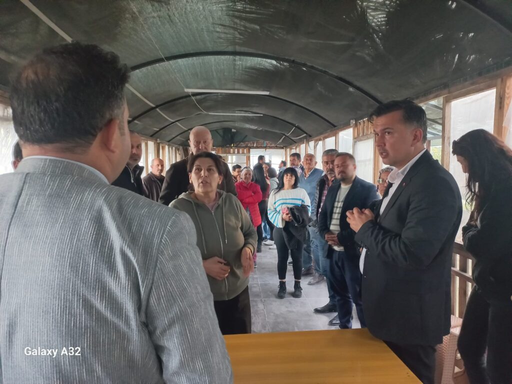Küçükler’den Rakiplerine Sert Gönderme “Halkını Kandıranla, Din Sömürü Yapanlara Ne Denir Halkımız İyi Bilir”