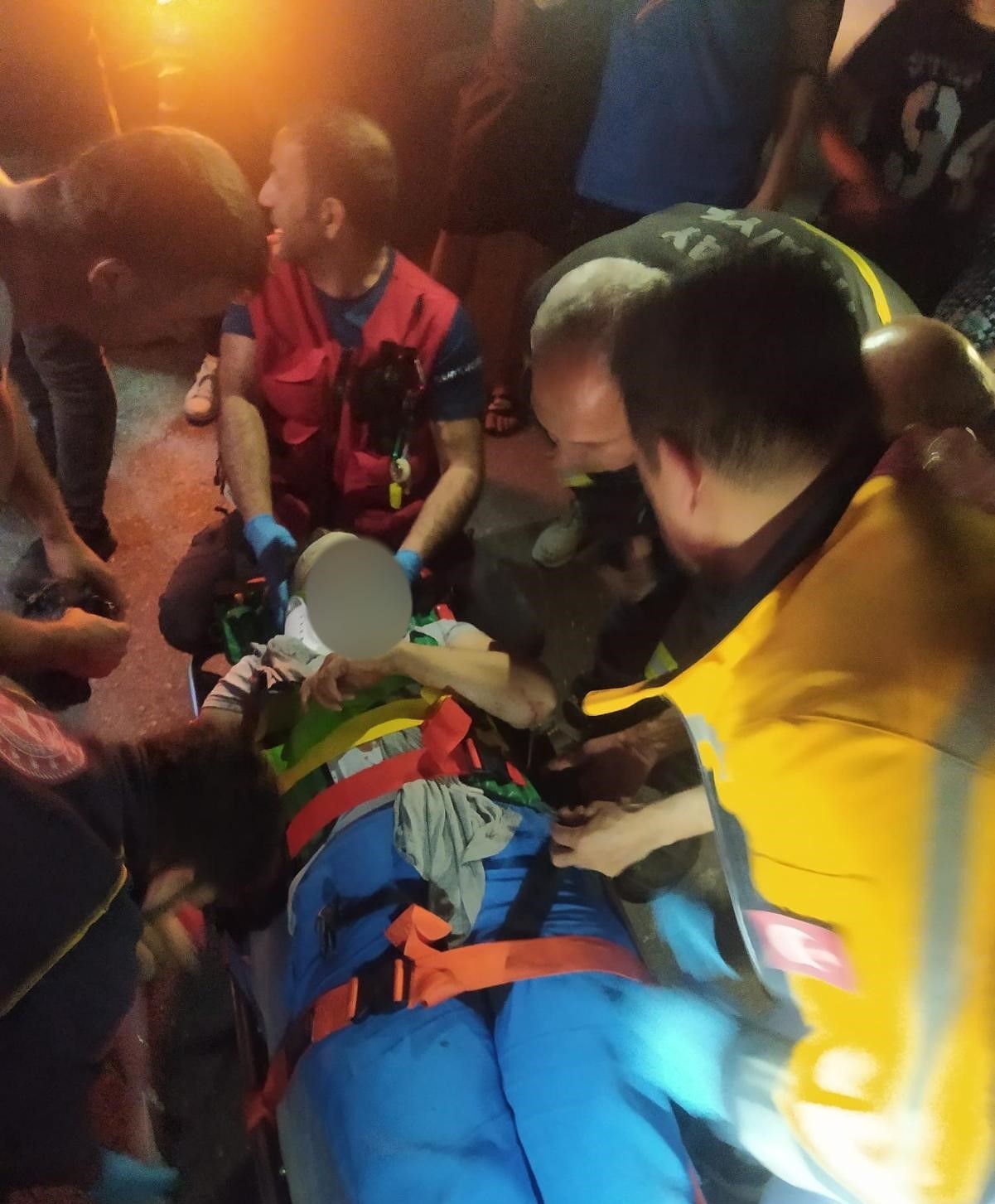HATAY'DA TRAFİK KAZASI: 2 YARALI