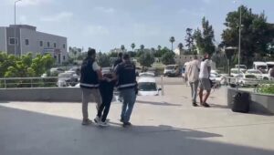 İSKENDERUN'DA 13 YIL HAPİS CEZASIYLA ARANAN ŞAHIS YAKALANDI