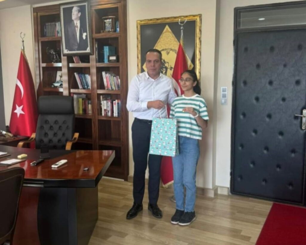 Erzin’in LGS birincilerine tebrik