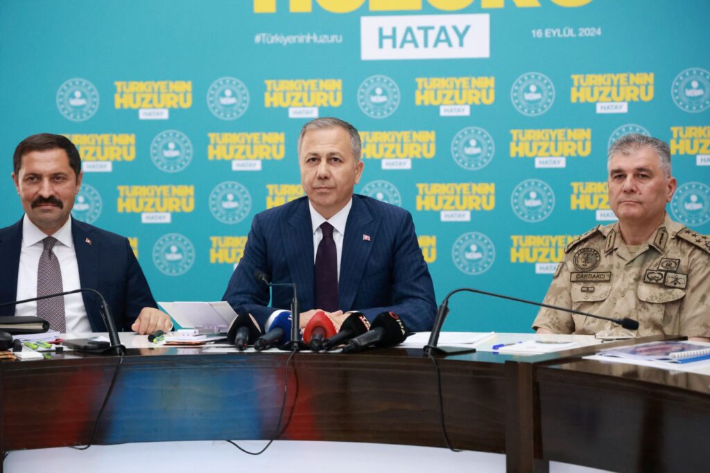 İçişleri Bakanı Yerlikaya: “2025 yılı sonuna kadar Hatay’da 139 bin konutun tamamlanarak hak sahiplerine teslim edilmesi hedefleniyor”