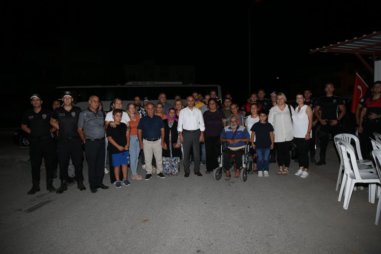 İSKENDERUN POLİSİ HALKIN DERDİNİ DİNLEMEYE DEVAM EDİYOR